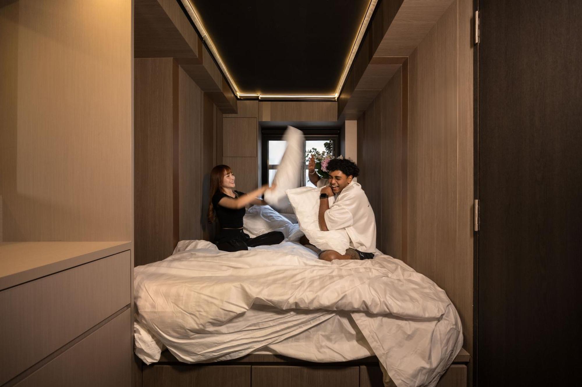 Cube Social Boutique Capsule At Boat Quay Hostel Singapur