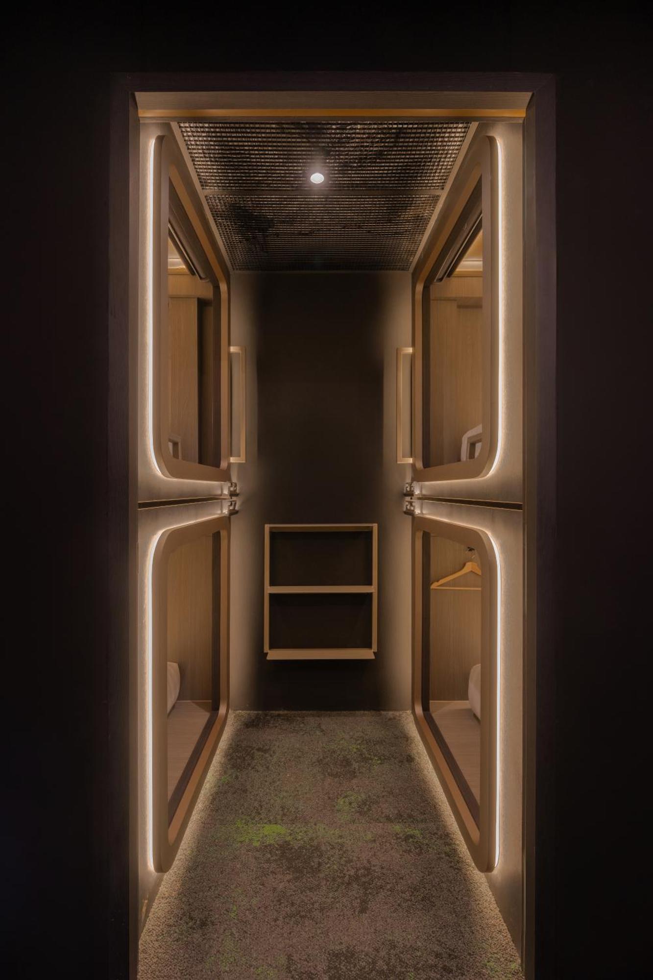 Cube Social Boutique Capsule At Boat Quay Hostel Singapur